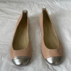 ZARA Leather Flats Color-Beige/Light Pink/Silver Size-EU 39/USA 8.5 EUC